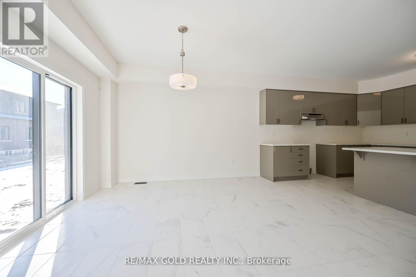 50 Wakeling Drive, Brantford, Ontario  N3T 5L8 - Photo 17 - X12092444