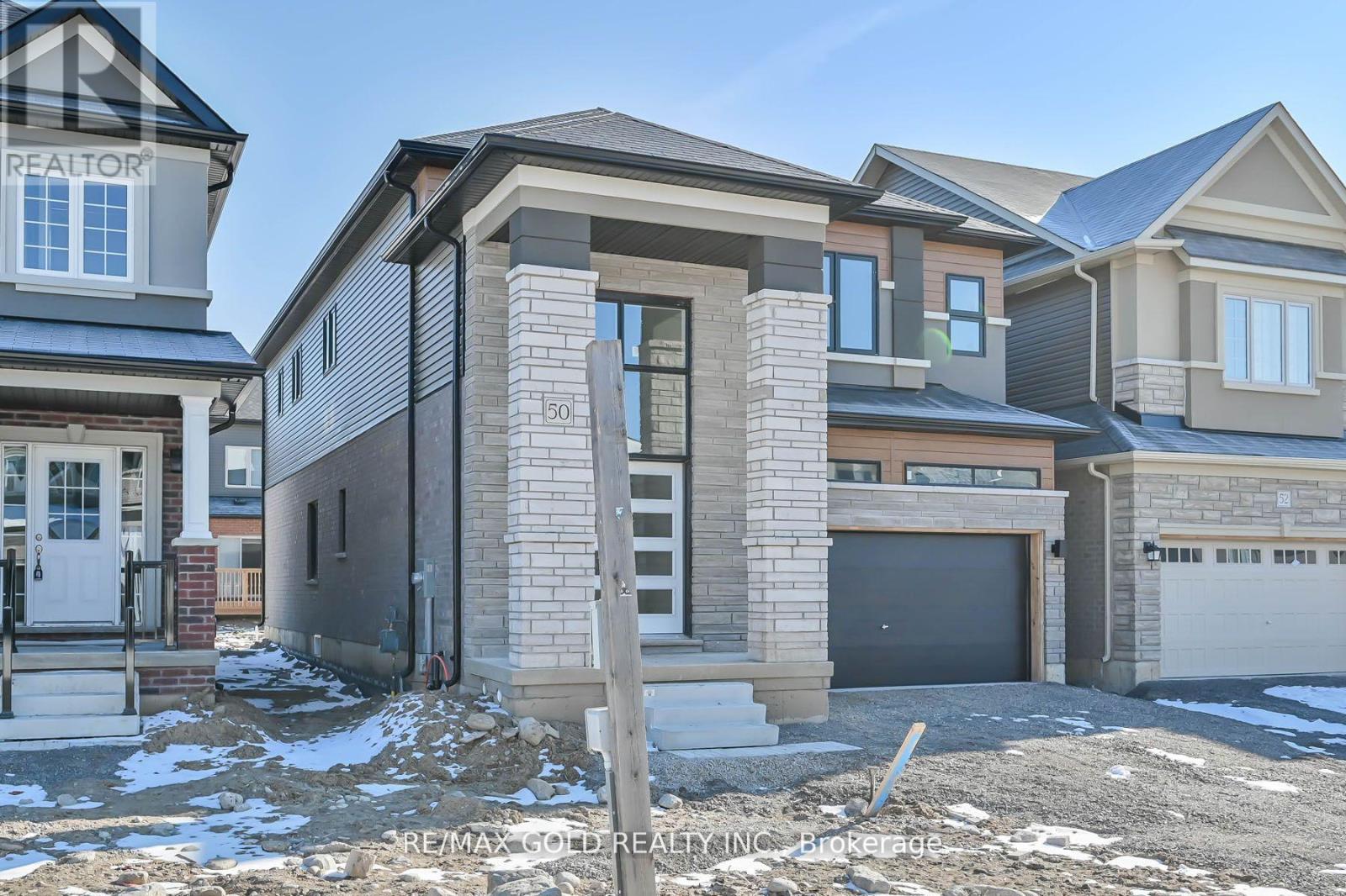 Property at 50 WAKELING DRIVE image 3