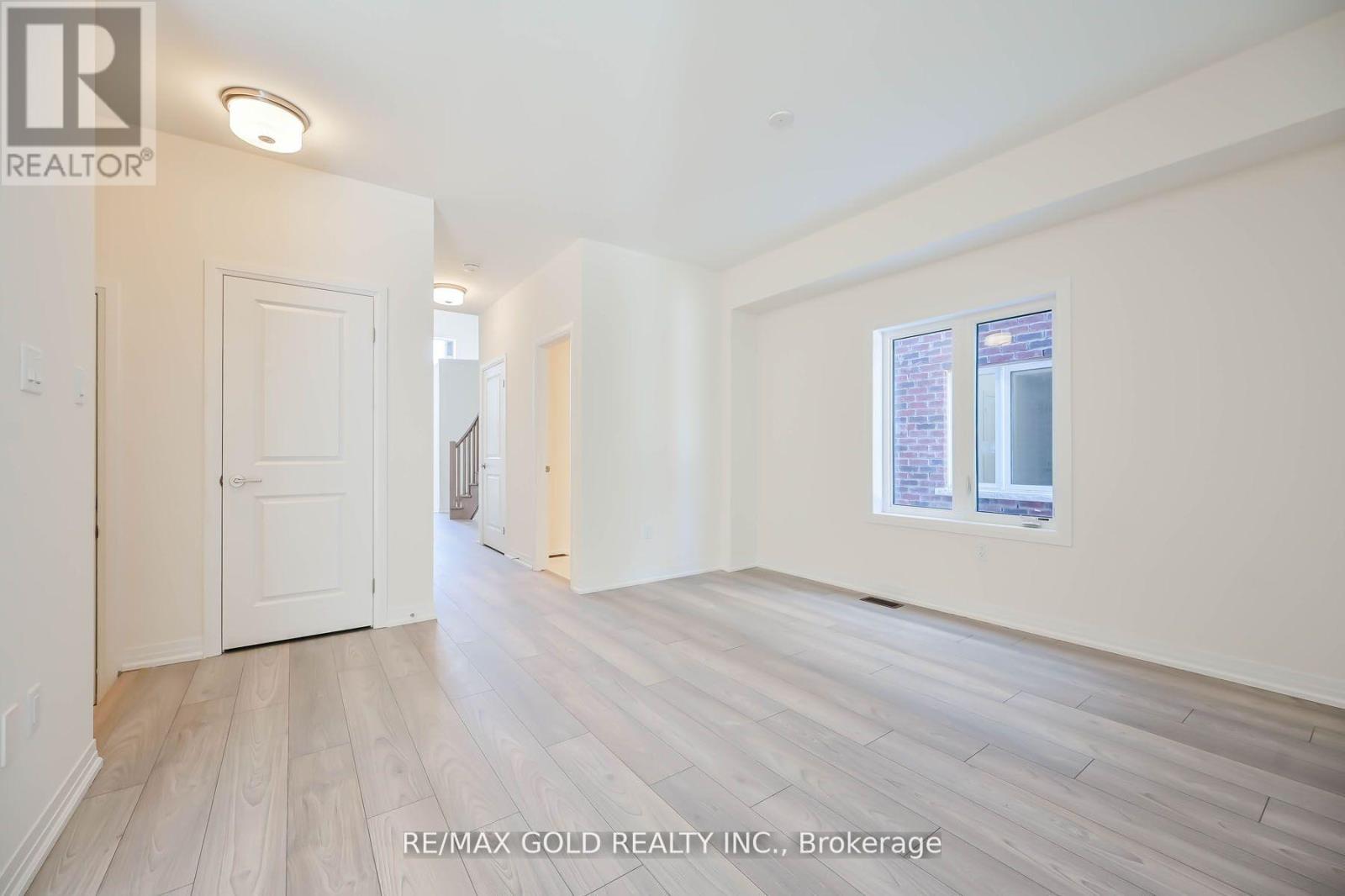 50 Wakeling Drive, Brantford, Ontario  N3T 5L8 - Photo 9 - X12092444