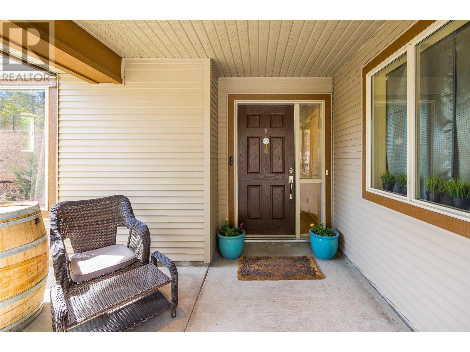 10353 Copperhill Lane, Lake Country, British Columbia  V4V 2P3 - Photo 3 - 10344261