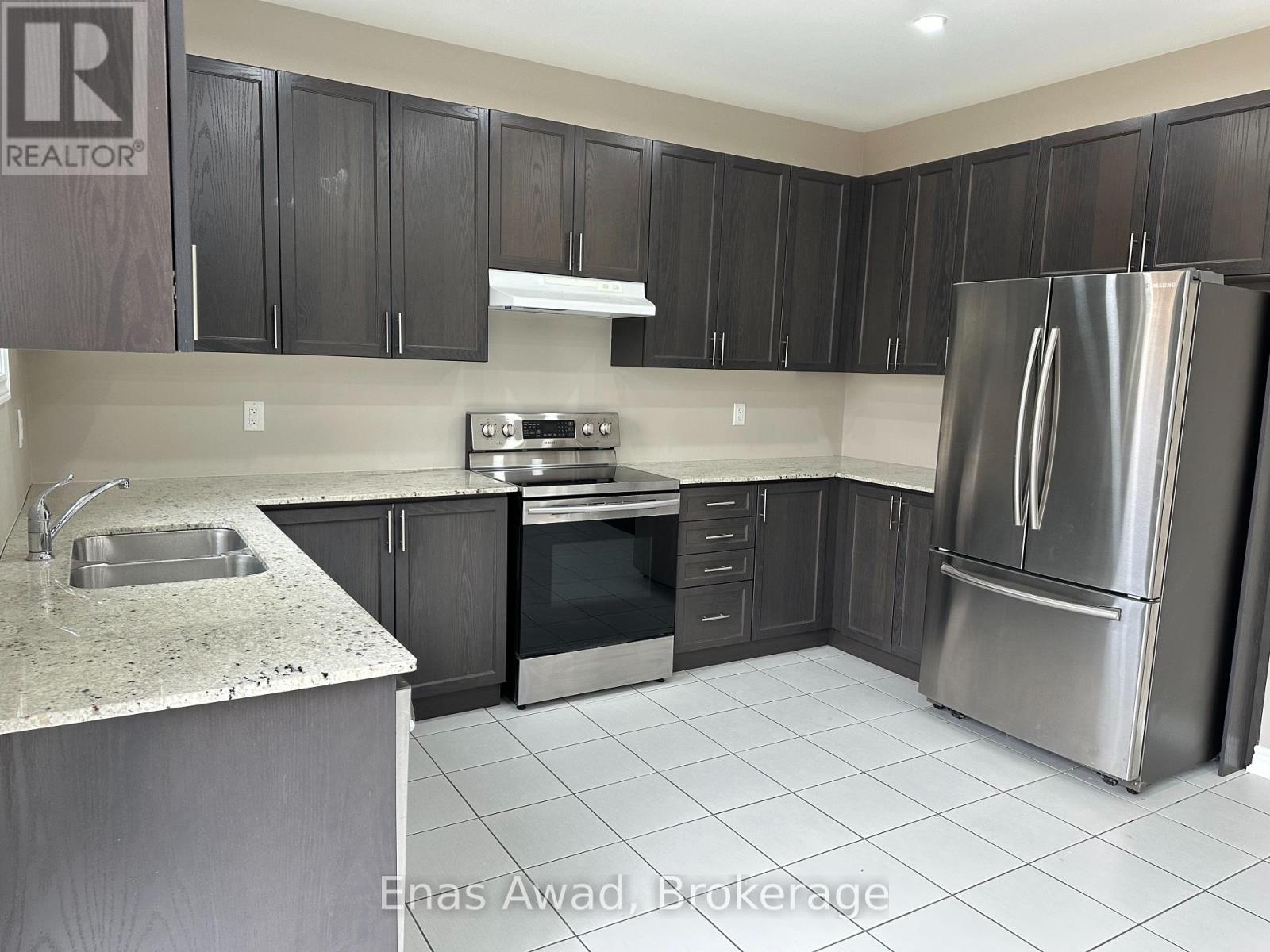 Property at 1026 GREEN STREET image 5