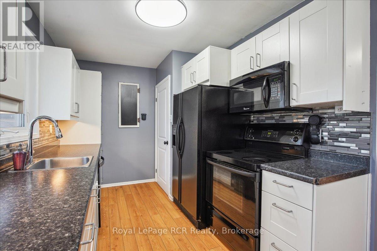 685 5th Avenue W, Owen Sound, Ontario  N4K 5A2 - Photo 17 - X12092481