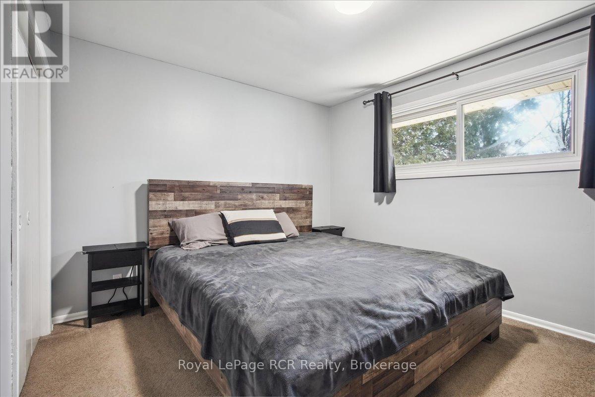 685 5th Avenue W, Owen Sound, Ontario  N4K 5A2 - Photo 21 - X12092481