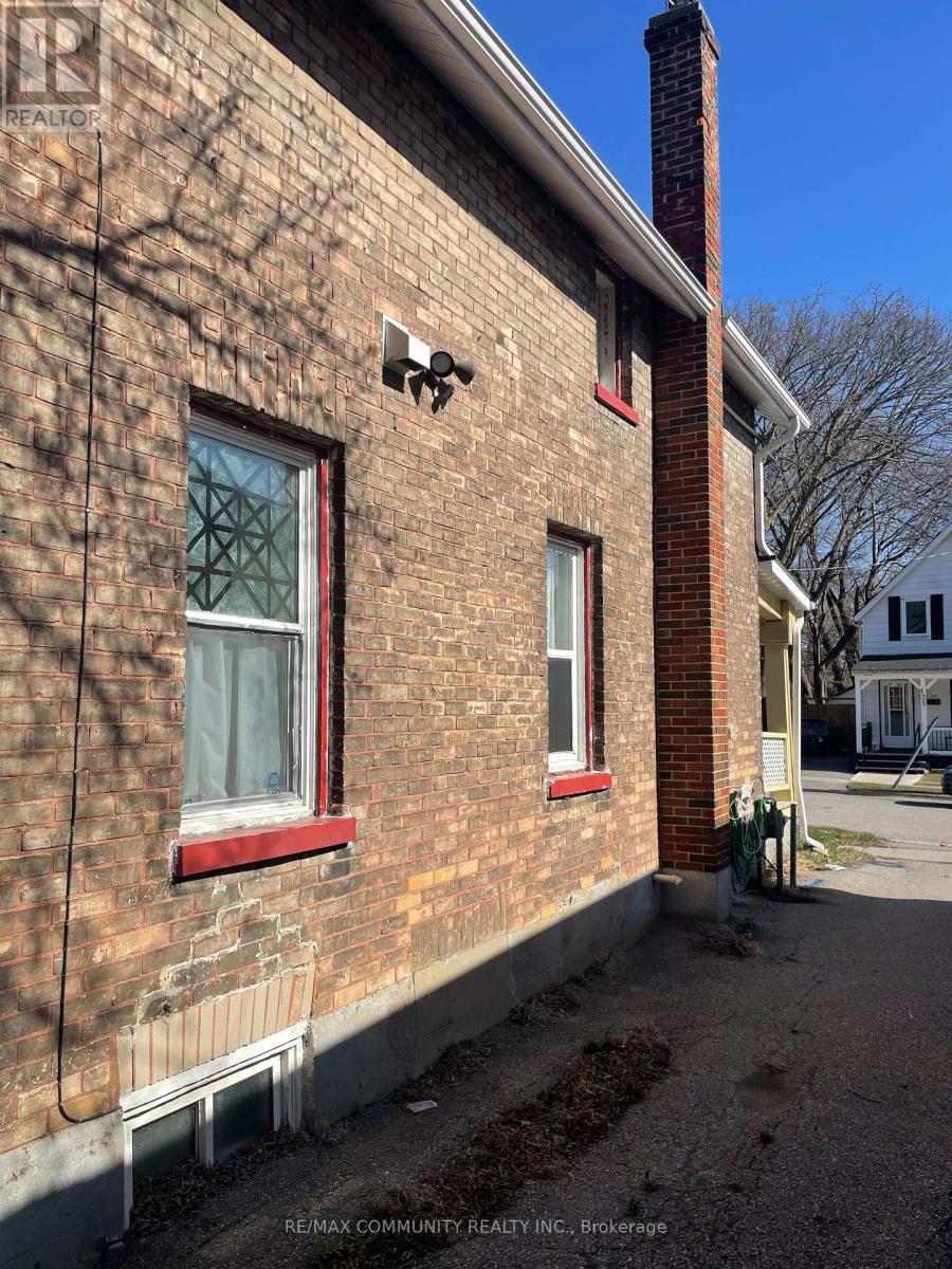 136 Summer Street, Oshawa, Ontario  L1H 2K9 - Photo 19 - E12092467