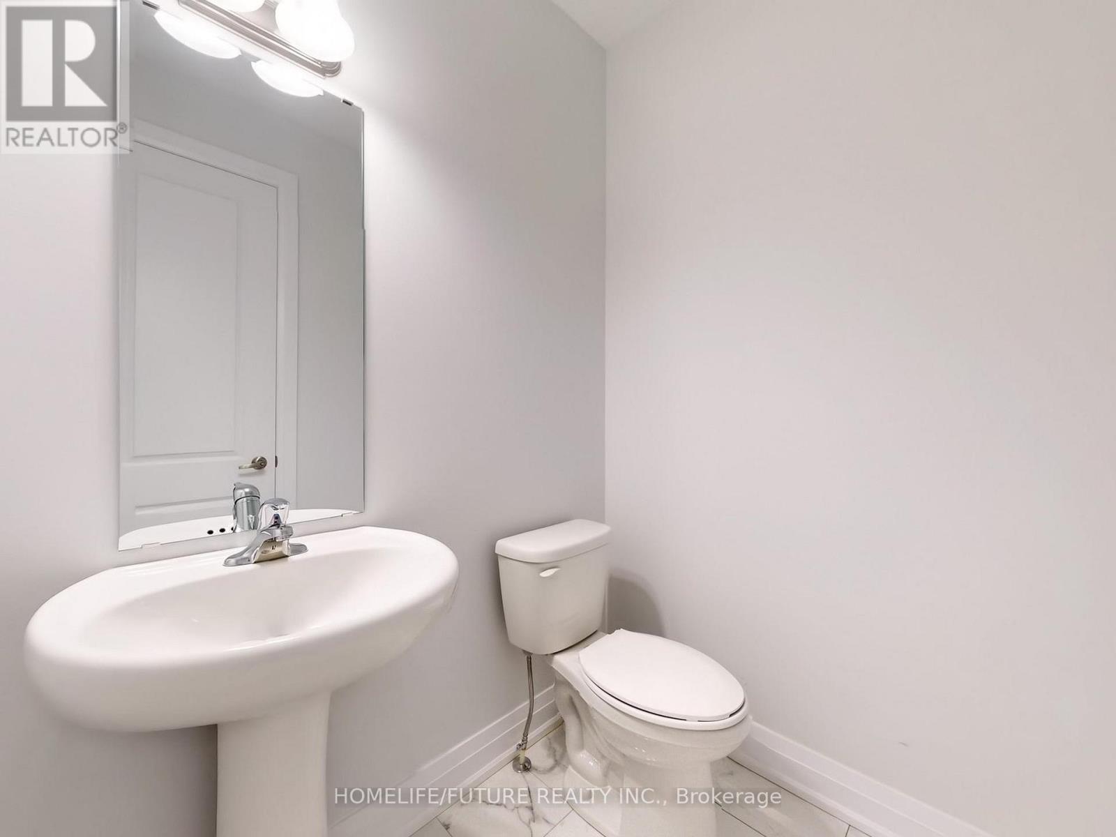 7 O'neill Street, Kawartha Lakes, Ontario  K9V 6K2 - Photo 16 - X12092460