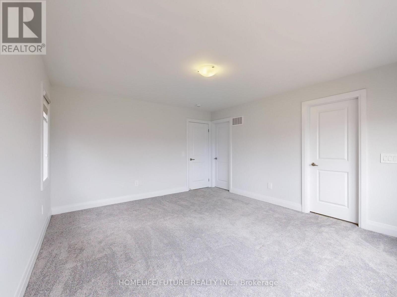 7 O'neill Street, Kawartha Lakes, Ontario  K9V 6K2 - Photo 25 - X12092460