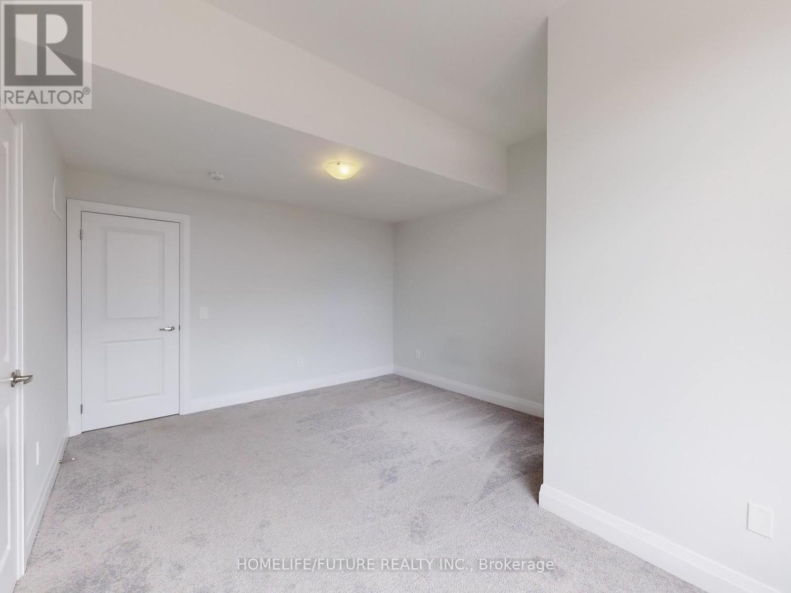 7 O'neill Street, Kawartha Lakes, Ontario  K9V 6K2 - Photo 31 - X12092460