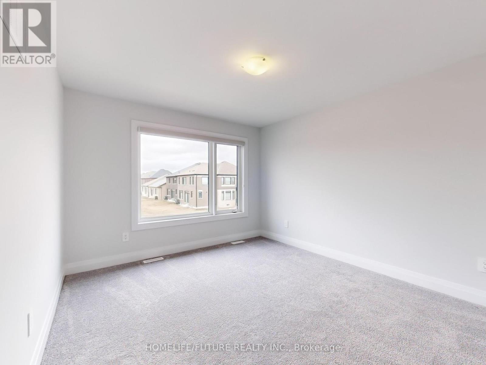 7 O'neill Street, Kawartha Lakes, Ontario  K9V 6K2 - Photo 32 - X12092460