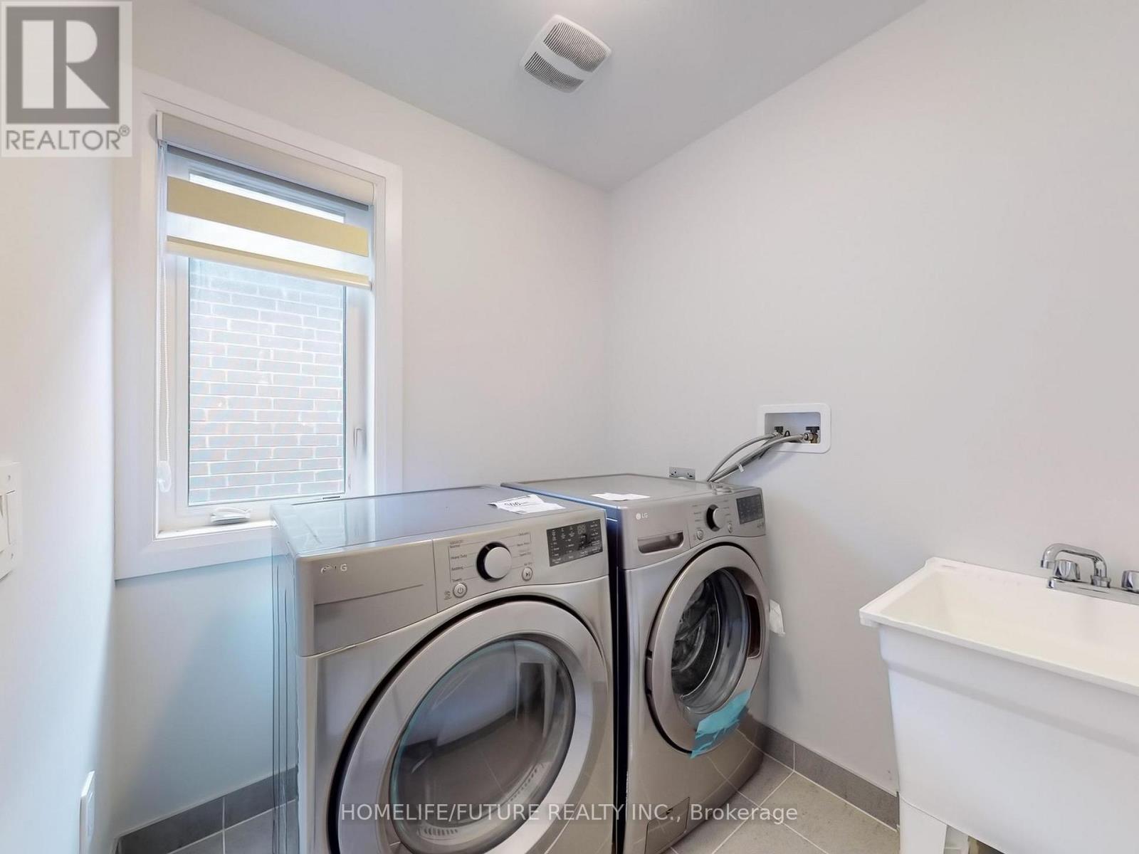 7 O'neill Street, Kawartha Lakes, Ontario  K9V 6K2 - Photo 41 - X12092460