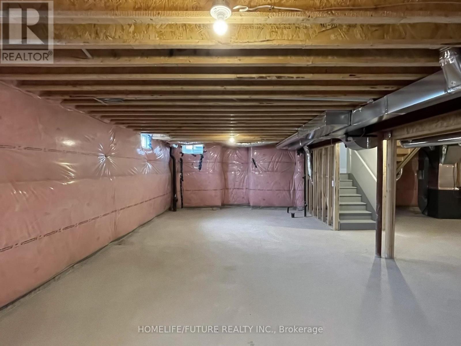 7 O'neill Street, Kawartha Lakes, Ontario  K9V 6K2 - Photo 44 - X12092460