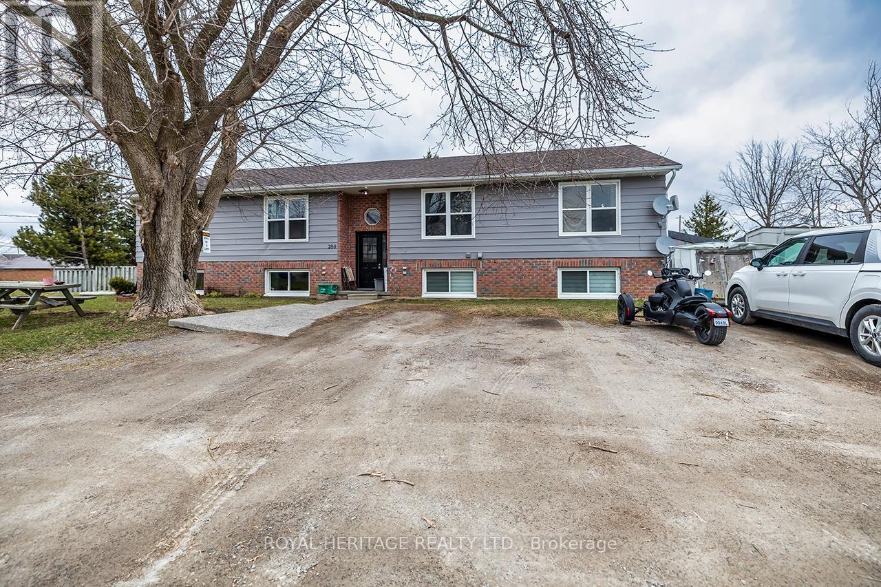 286 William Street N, Kawartha Lakes, Ontario  K9V 5X7 - Photo 2 - X12092466