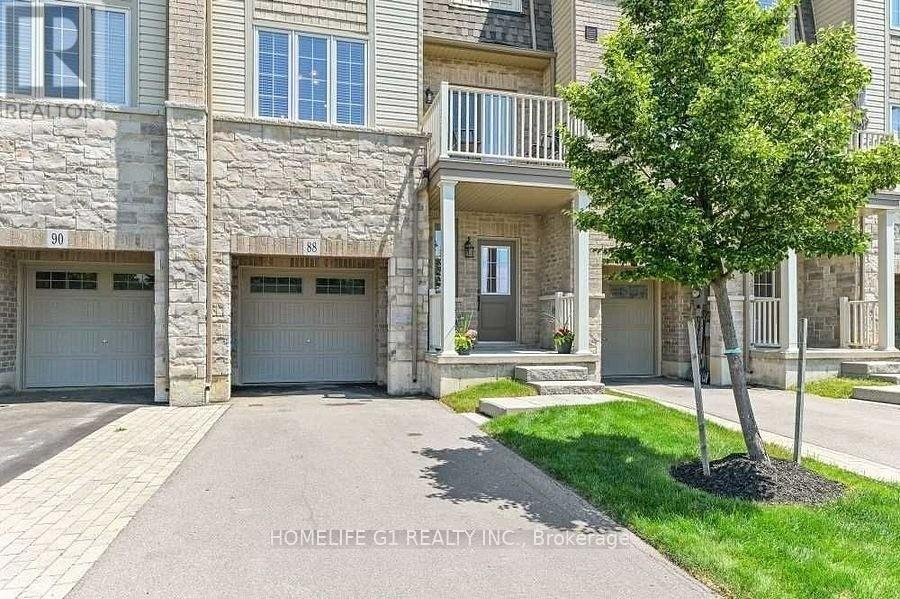 Property at 88 WESTBANK TRAIL STONEY CREEK image 1