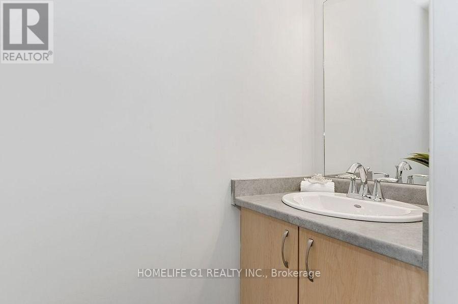 88 Westbank Trail Stoney Creek, Hamilton (Stoney Creek Mountain), Ontario  L8J 0H5 - Photo 4 - X12092468