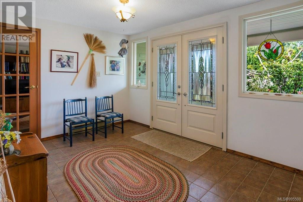 Property at 5481 Oceanview Terr image 2