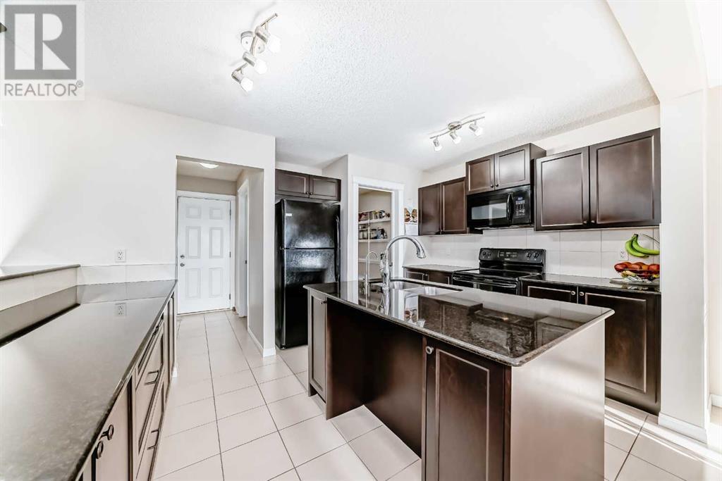 Property at 190 Panora Court NW image 3