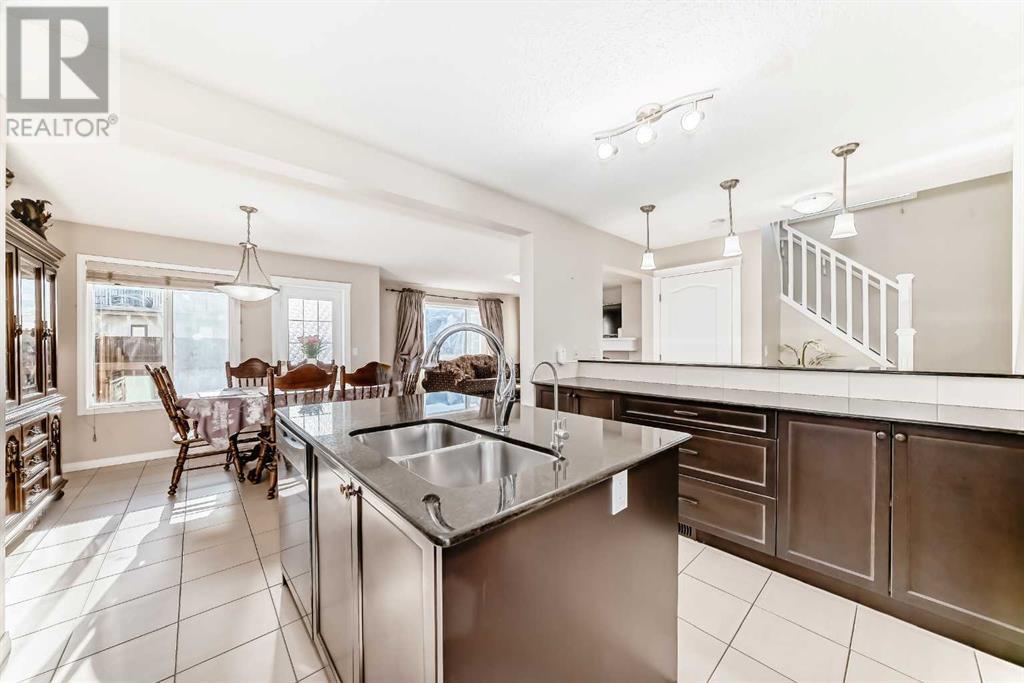 Property at 190 Panora Court NW image 5