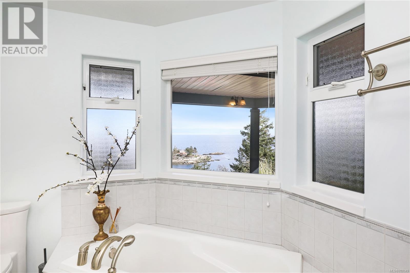 3461 Redden Rd, Nanoose Bay, British Columbia  V9P 9H4 - Photo 45 - 992149