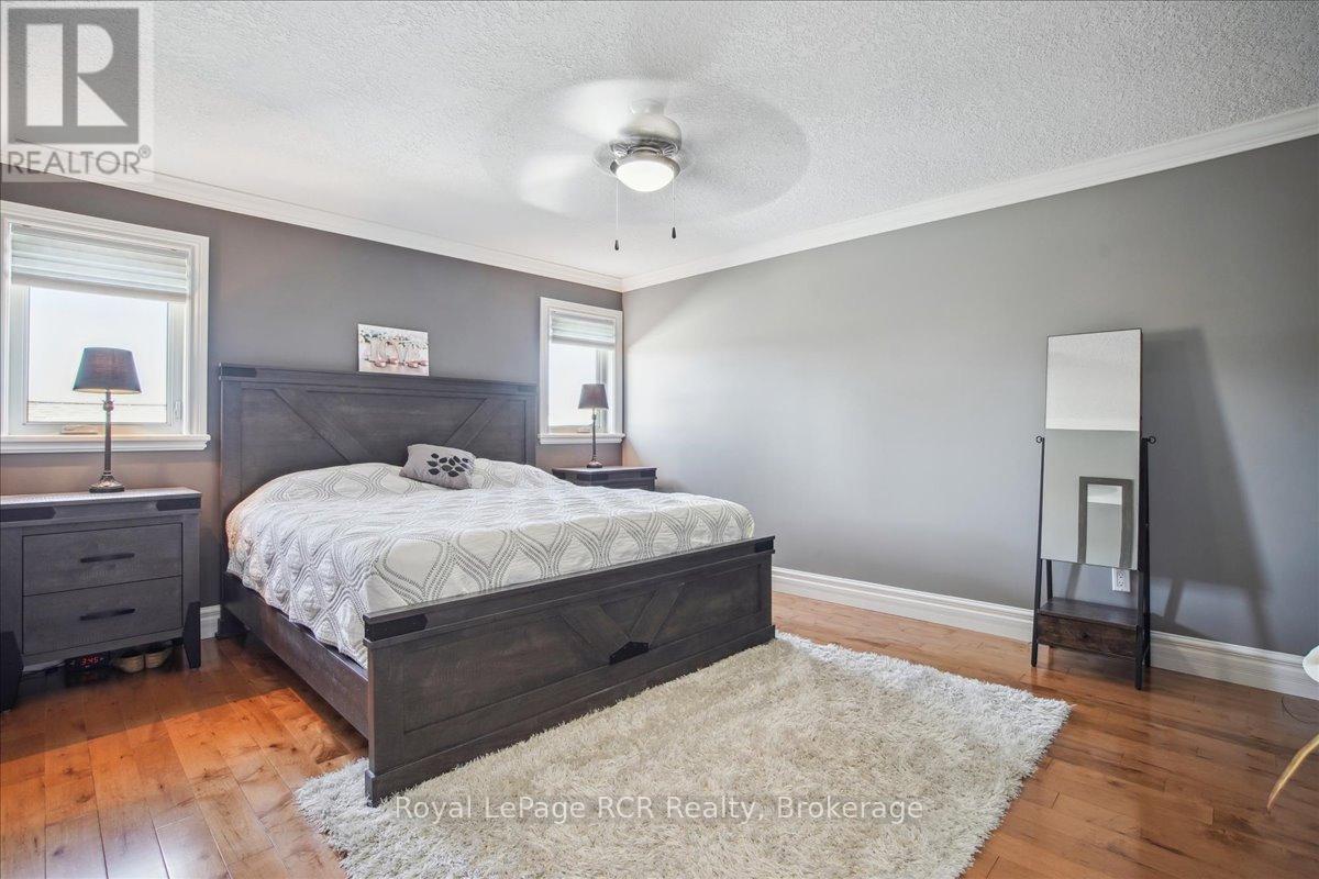824 10th Avenue E, Owen Sound, Ontario  N4K 3H7 - Photo 18 - X12092492