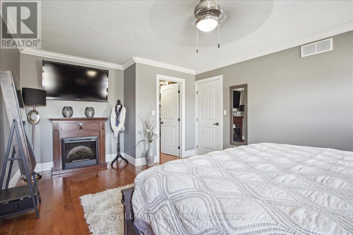 824 10th Avenue E, Owen Sound, Ontario  N4K 3H7 - Photo 19 - X12092492
