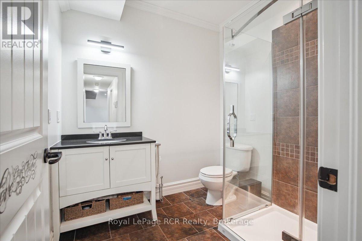 824 10th Avenue E, Owen Sound, Ontario  N4K 3H7 - Photo 31 - X12092492