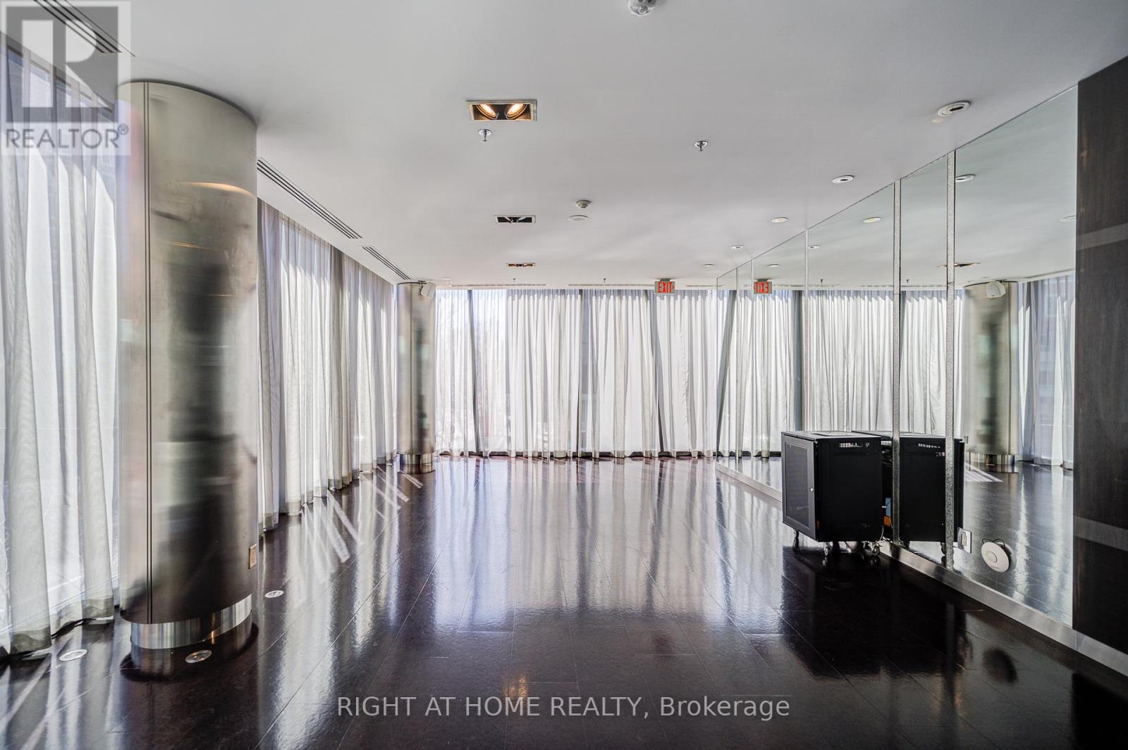 3008 - 28 Ted Rogers Way, Toronto, Ontario  M4Y 2J4 - Photo 21 - C12092506
