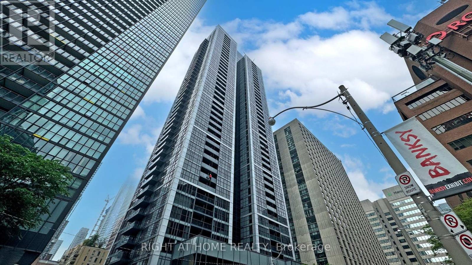 3008 - 28 Ted Rogers Way, Toronto, Ontario  M4Y 2J4 - Photo 23 - C12092506