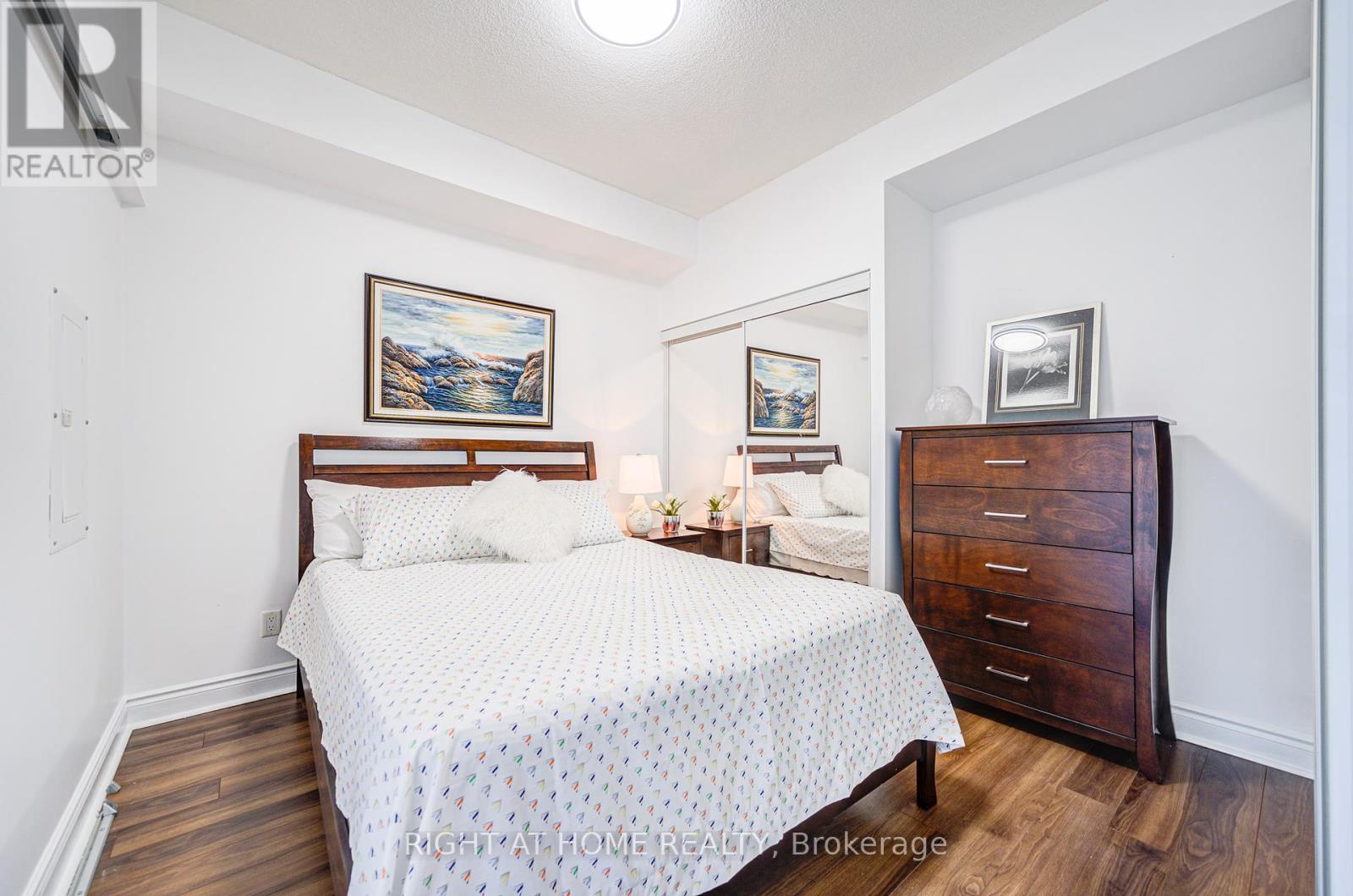 3008 - 28 Ted Rogers Way, Toronto, Ontario  M4Y 2J4 - Photo 5 - C12092506