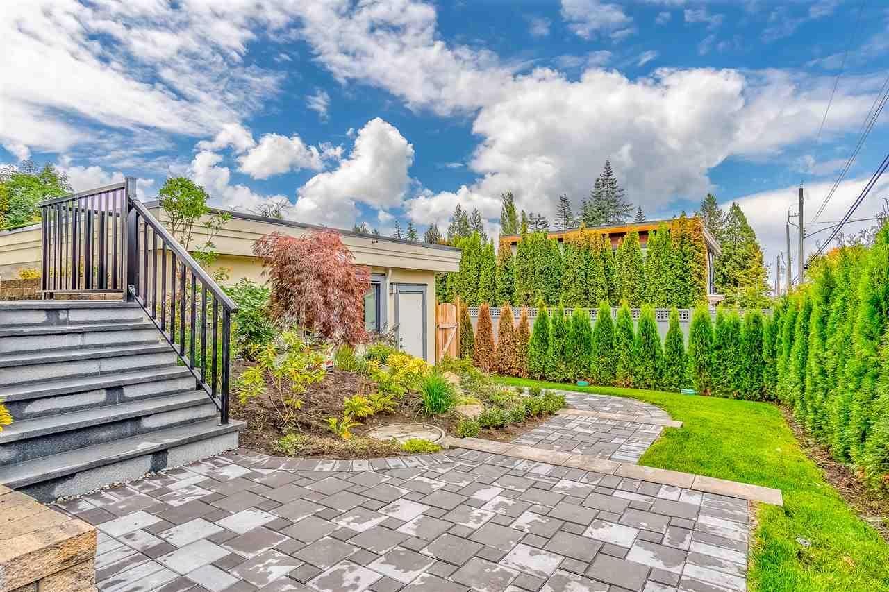 13600 Blackburn Avenue, White Rock, British Columbia  V4B 2Y8 - Photo 40 - R2986710