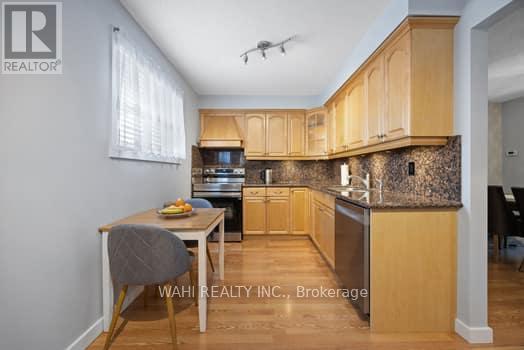 31 - 3175 Kirwin Avenue, Mississauga, Ontario  L5A 3M4 - Photo 15 - W12070249