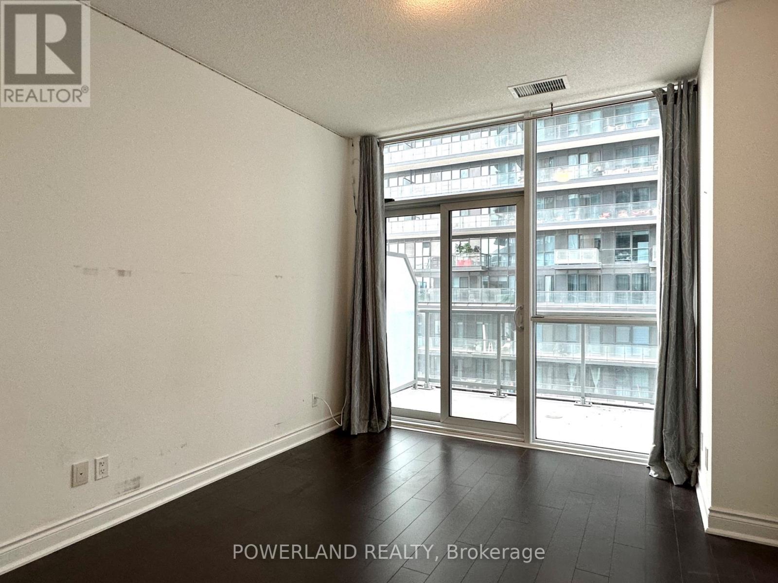 425 - 80 Marine Parade Drive, Toronto (Mimico), Ontario  M8V 0A3 - Photo 13 - W12092511