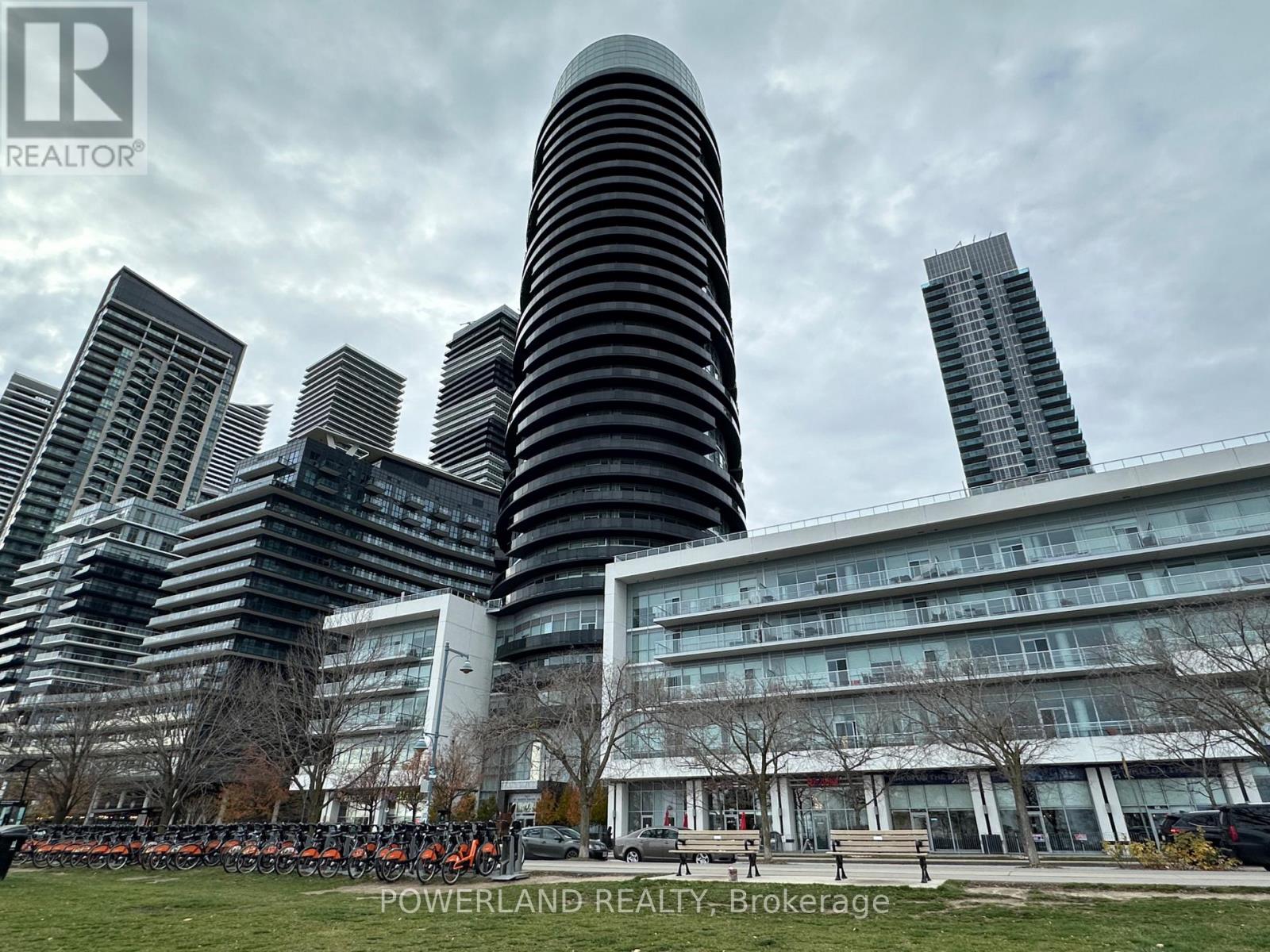 425 - 80 Marine Parade Drive, Toronto (Mimico), Ontario  M8V 0A3 - Photo 3 - W12092511