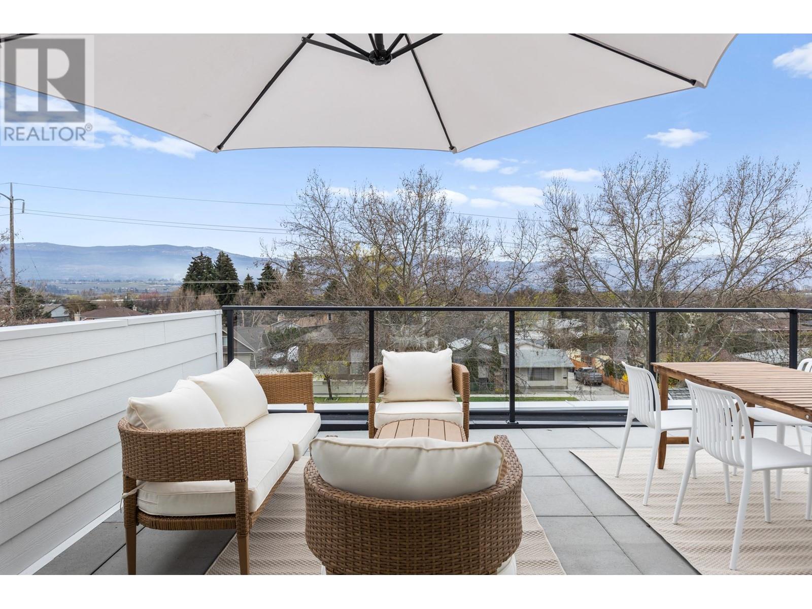 1463 Inkar Road Unit# 2, Kelowna, British Columbia