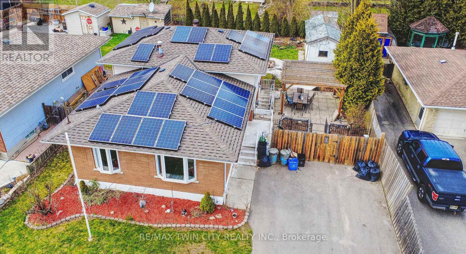 26 Ashton Drive, Norfolk, Ontario  N3Y 2S4 - Photo 4 - X12092488