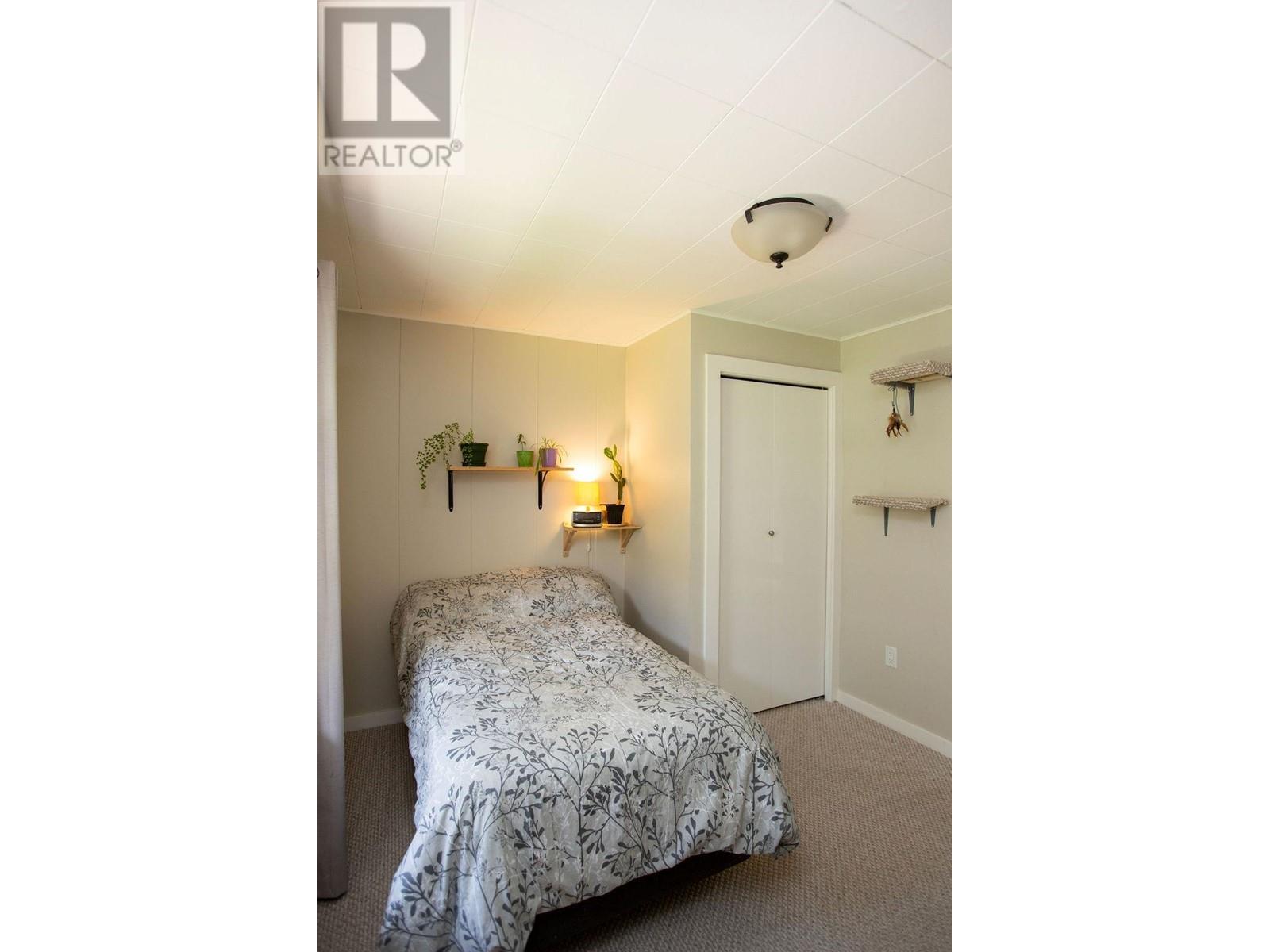 Property at 126 Chatham Street image 3