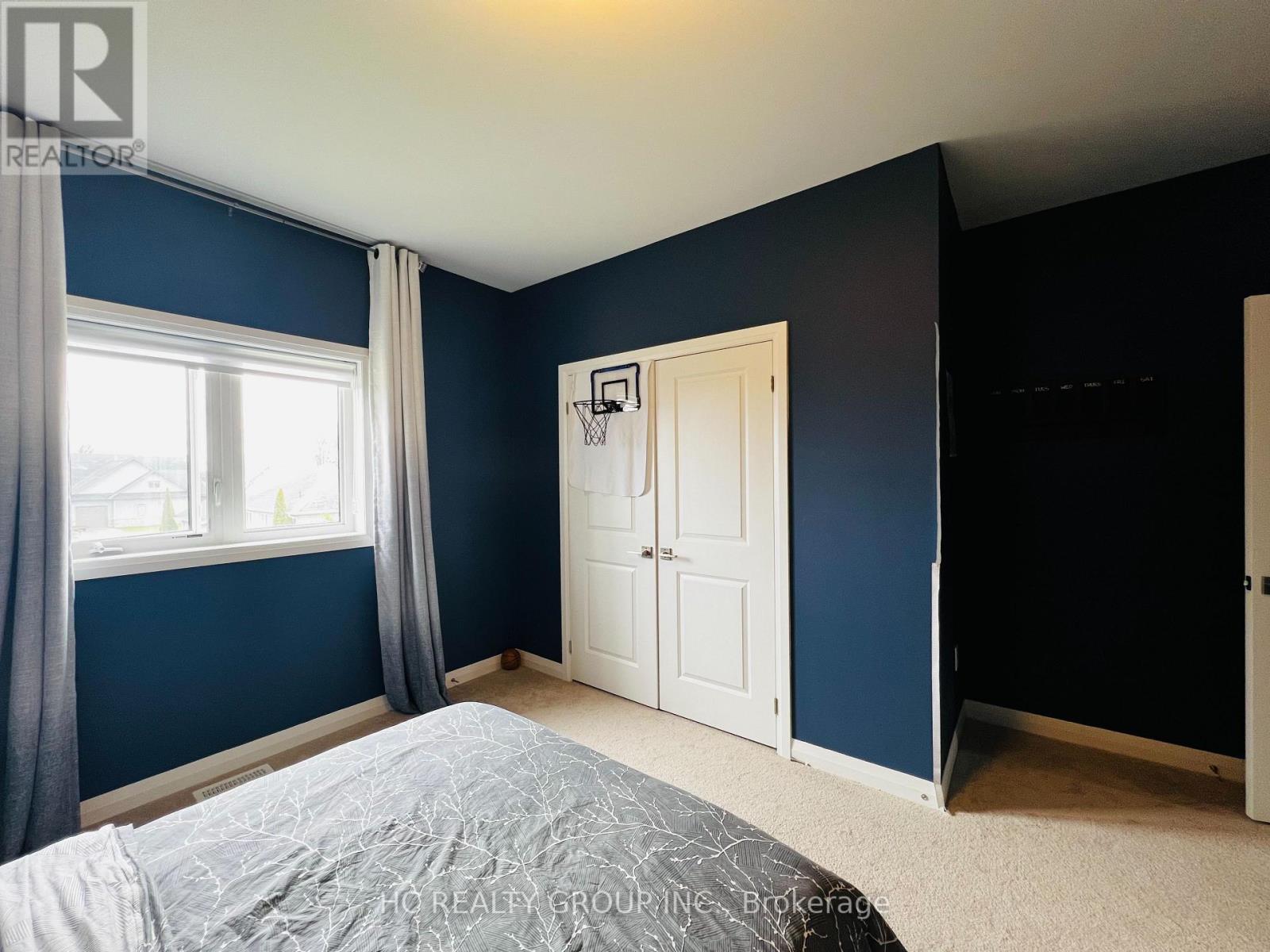 3729 Lakepoint Drive S, Severn, Ontario  L3V 8M9 - Photo 13 - S12092552