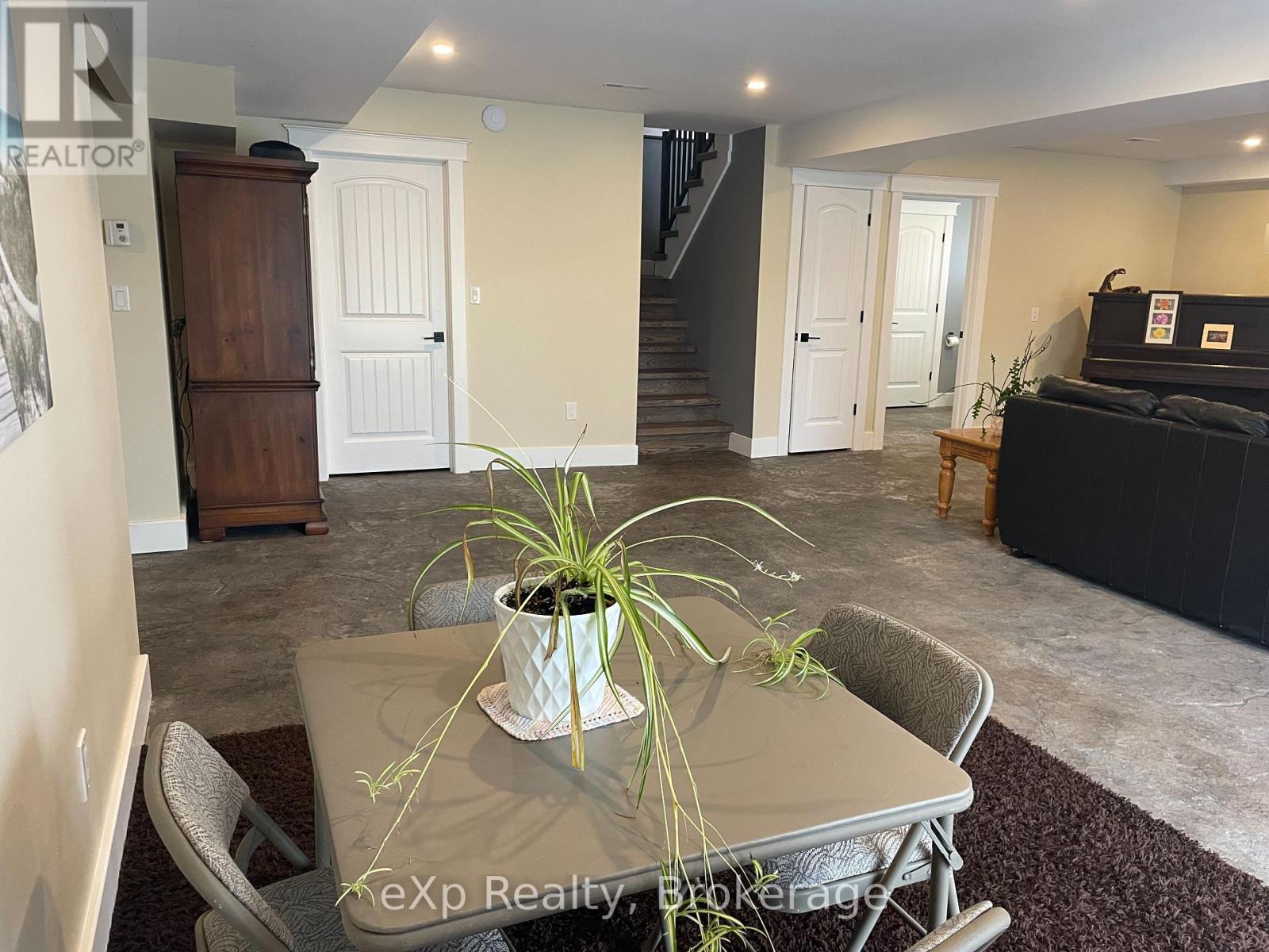 173740 Mulock Road, West Grey, Ontario  N4N 3B9 - Photo 34 - X11933842