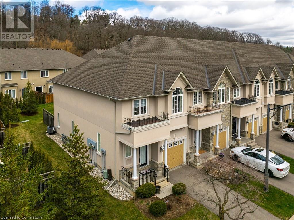 91 Forest Valley Crescent, Dundas, Ontario  L9H 0A7 - Photo 3 - 40719113
