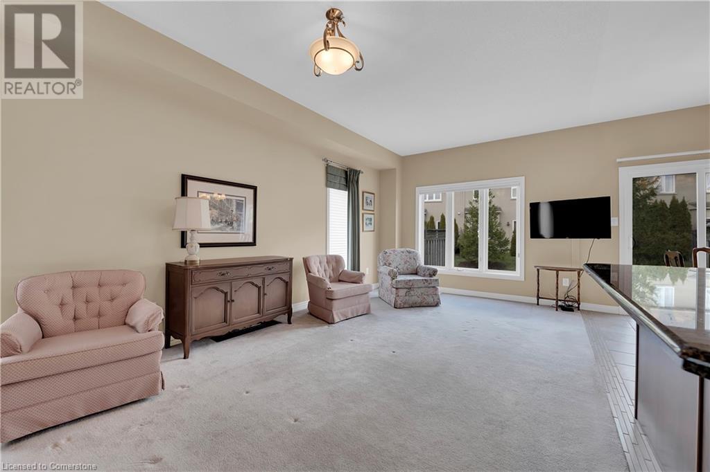 91 Forest Valley Crescent, Dundas, Ontario  L9H 0A7 - Photo 13 - 40719113