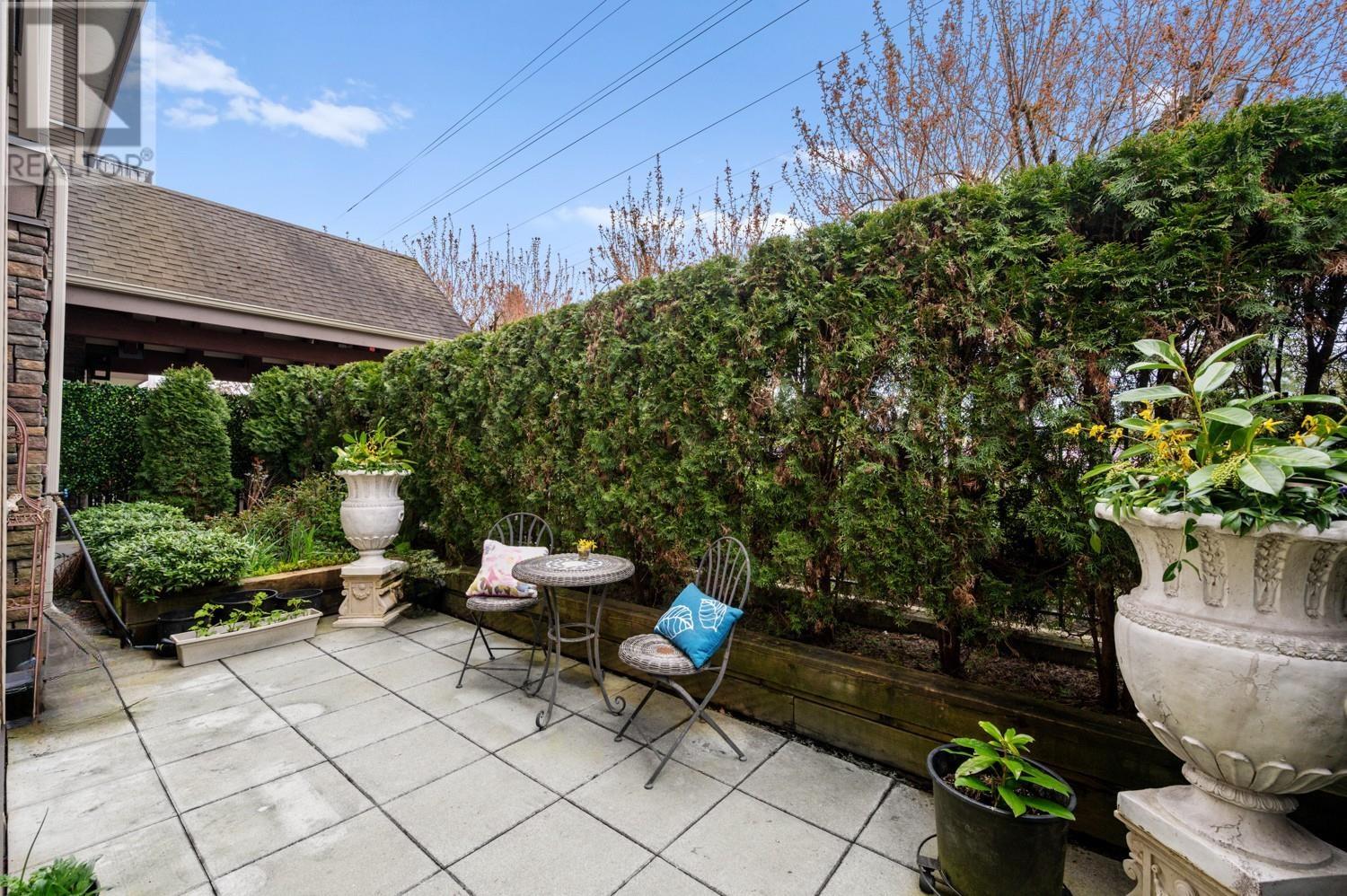 Property at 104 22150 DEWDNEY TRUNK ROAD image 2