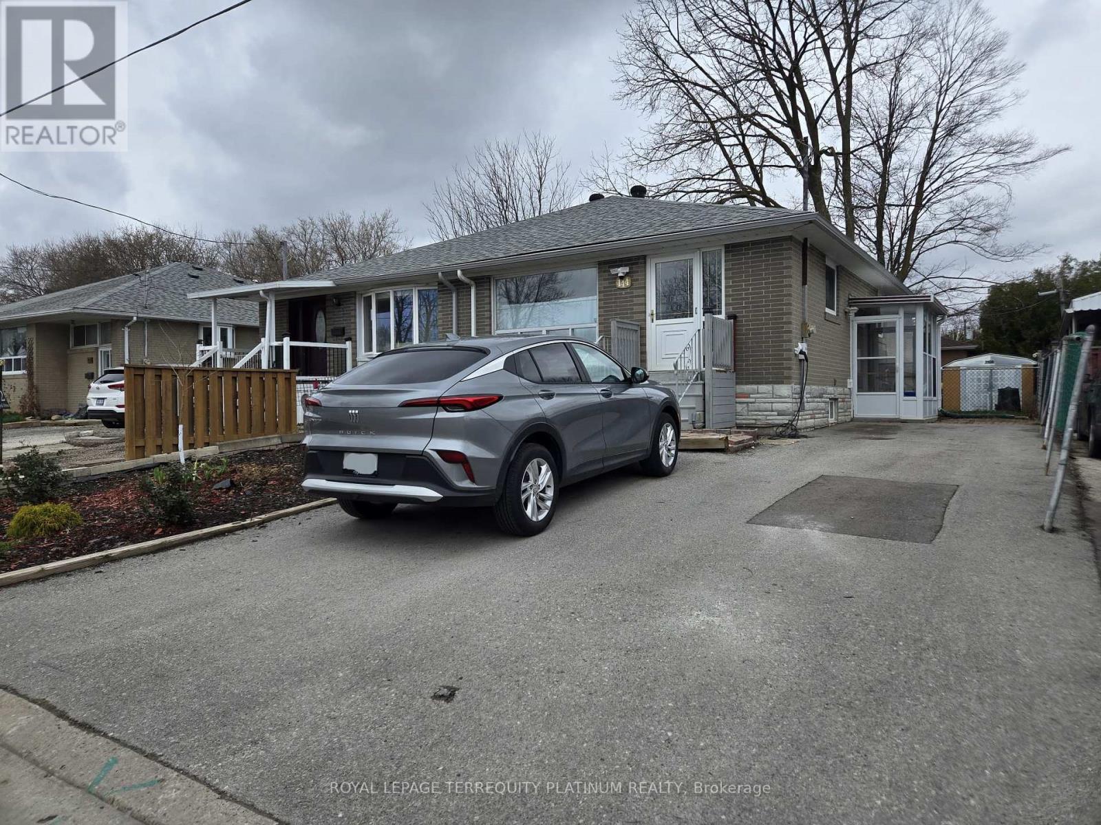 Lower - 144 Longford Drive, Newmarket (Bristol-London), Ontario  L3Y 2Y5 - Photo 1 - N12092386