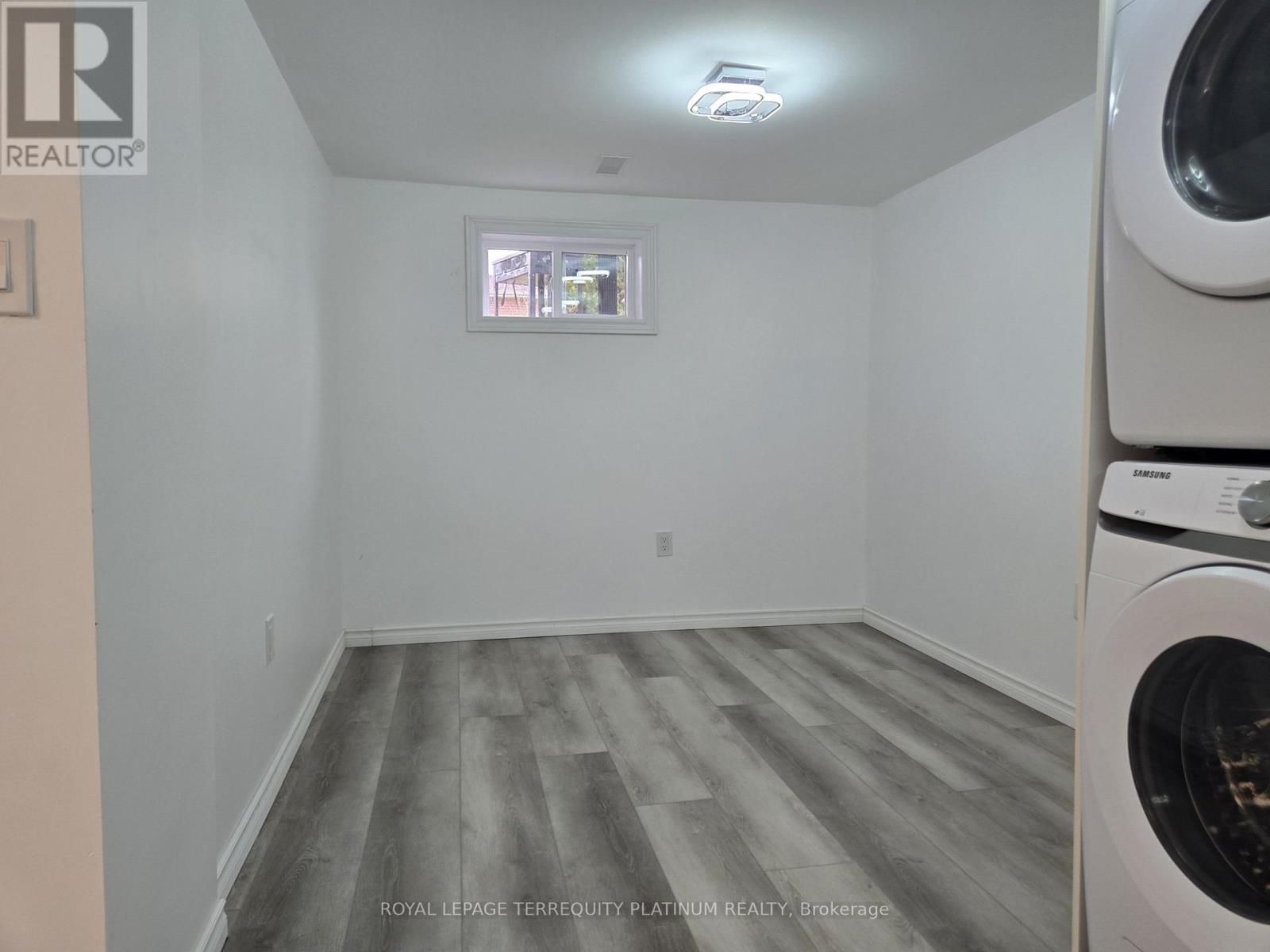 Lower - 144 Longford Drive, Newmarket (Bristol-London), Ontario  L3Y 2Y5 - Photo 11 - N12092386