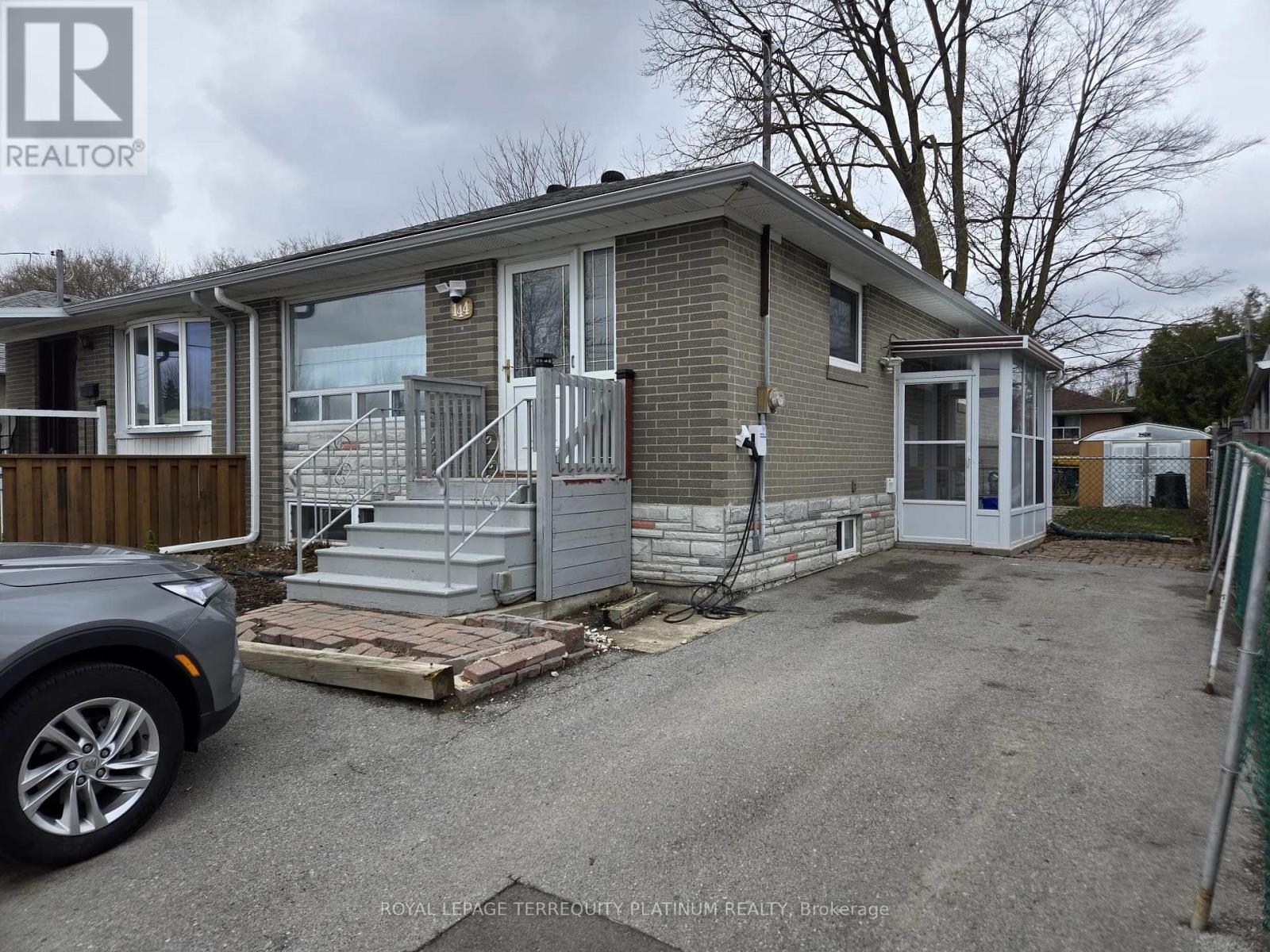 Lower - 144 Longford Drive, Newmarket (Bristol-London), Ontario  L3Y 2Y5 - Photo 2 - N12092386