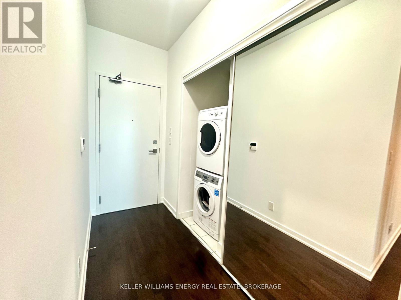 1409 - 12 York Street, Toronto, Ontario  M5J 0A9 - Photo 24 - C12013542