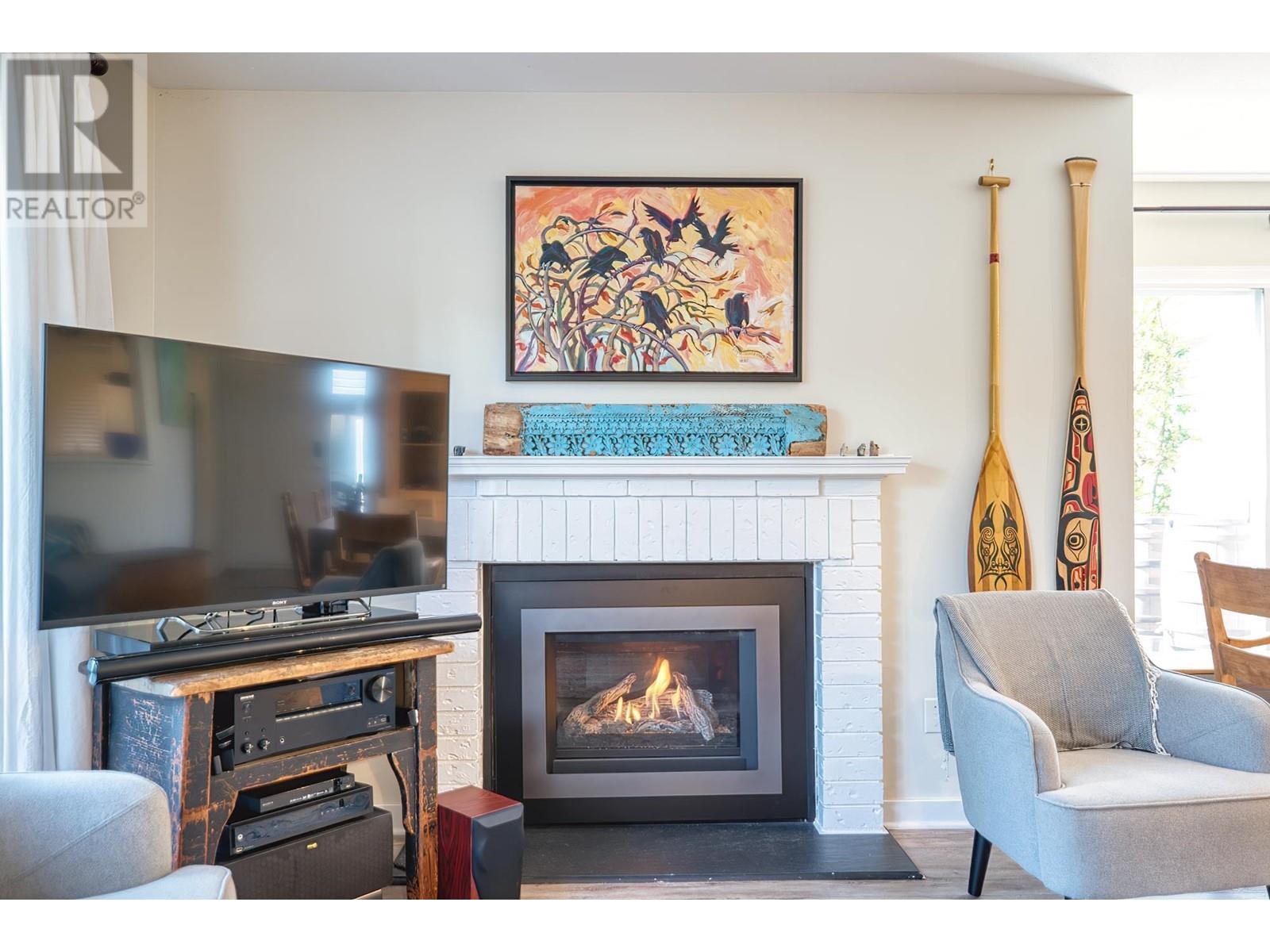 18 699 Dougall Road, Gibsons, British Columbia  V0N 1V8 - Photo 4 - R2991994