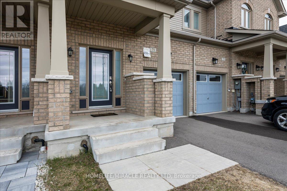Property at 71 ARNOLD CRESCENT image 2