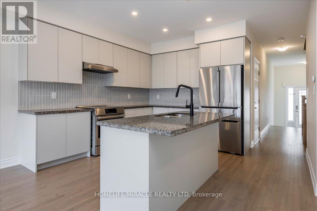 Property at 71 ARNOLD CRESCENT image 5