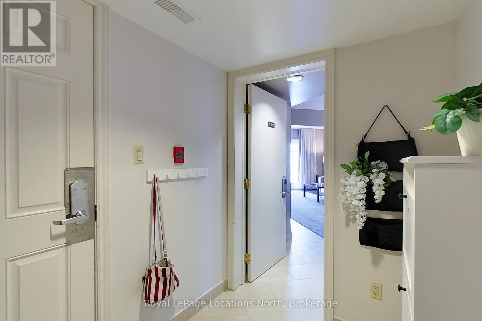 2242/2243 - 90 Highland Drive, Oro-Medonte, Ontario  L0L 2L0 - Photo 12 - S12092574