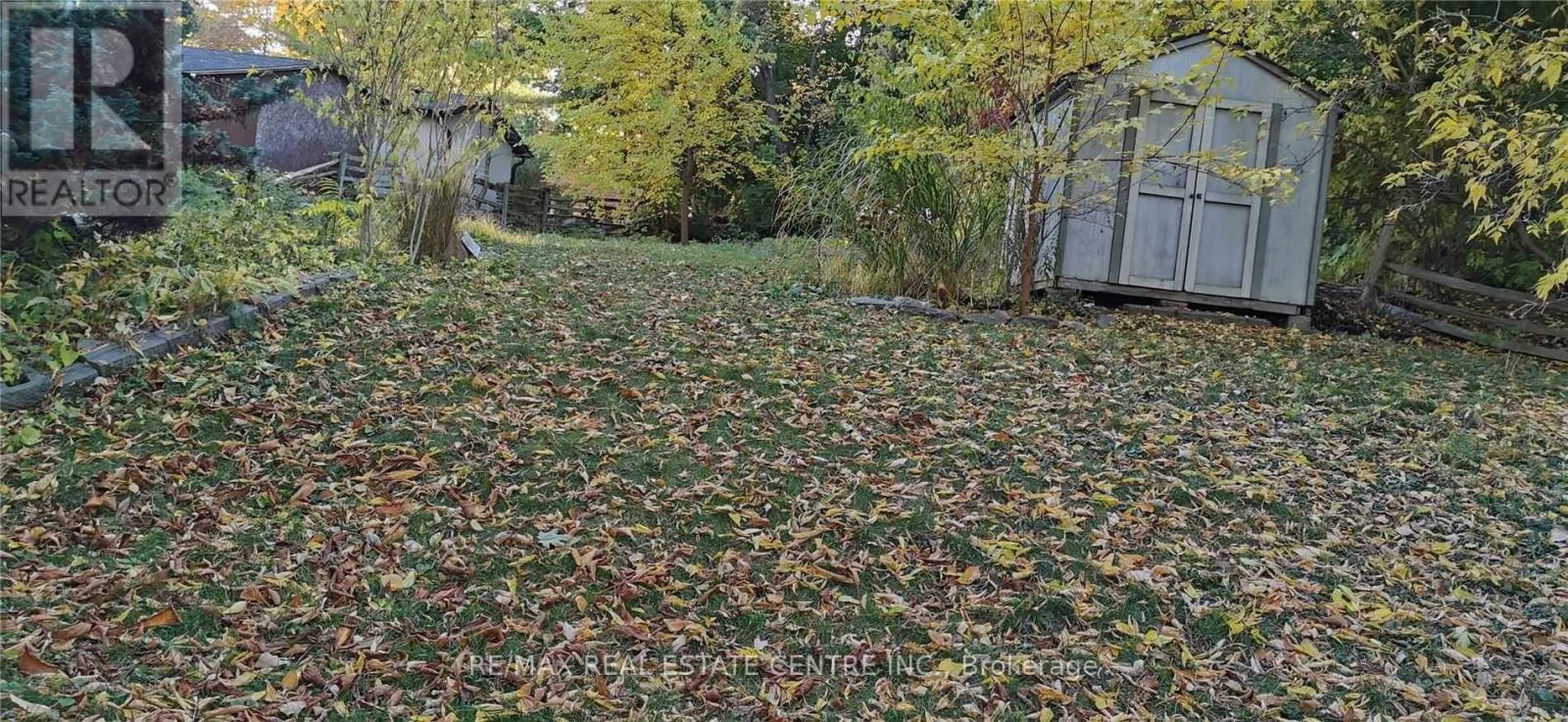 1514 Drymen Crescent, Mississauga, Ontario  L5G 2P2 - Photo 3 - W12092580