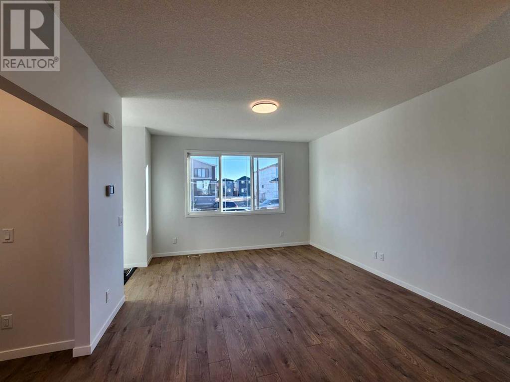 Property at 495 Lucas Boulevard NW image 3