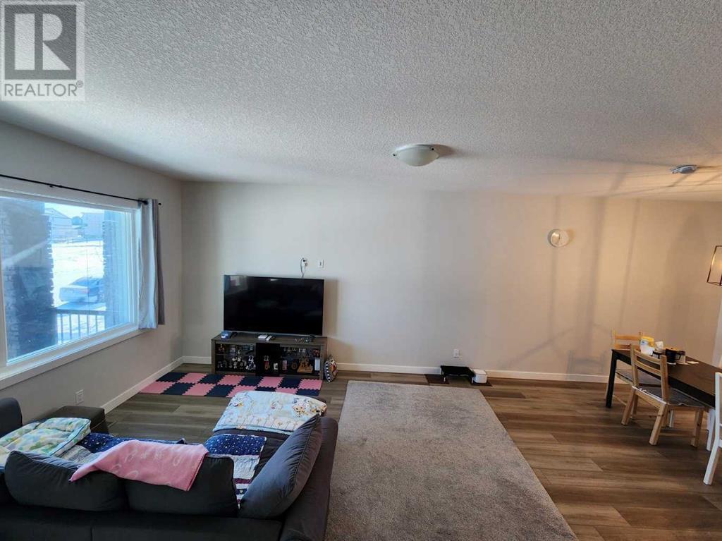 Property at 99 Edith Passage NW image 4